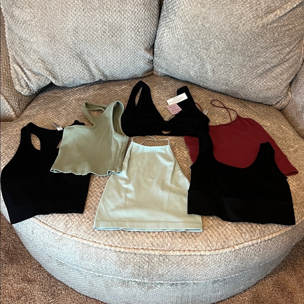 Crop tops